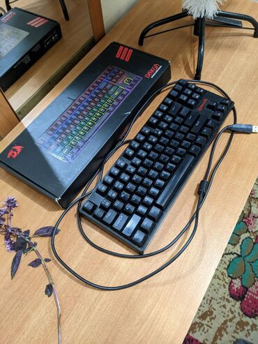 наклейки на клавиатуру ноутбука: Игровая механическая клавиатура Redragon Daksa (Outemu Blue)