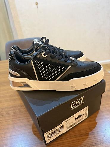 Qadın ayaqqabıları: EA7 Emporio Armani qadın krossovkası Model: X006 XK296 (EA7 Road Star — 1