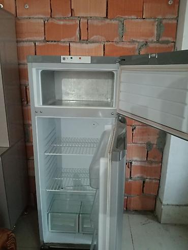 soyuducuları: İkiqapılı soyuducu (üstdə dondurucu) - Korpus: ağ rəng, üst panel və — 3