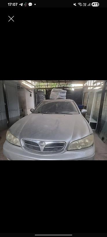Nissan Maxima: 2003 г.