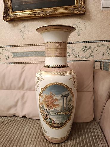 Вазы: Kaiser,Belvedere.Almaniya istehsalı, hündürlüyü 70sm — 1