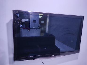 ТВ и видео: Samsung plazma/LED televizor (təxmini 46–50") – divara quraşdırılmış — 2