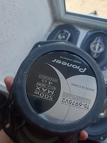kalonka qiyməti: Pioneer brendinə məxsus TS-6975V2 və TS-A697RS modellərindən ibarət — 2