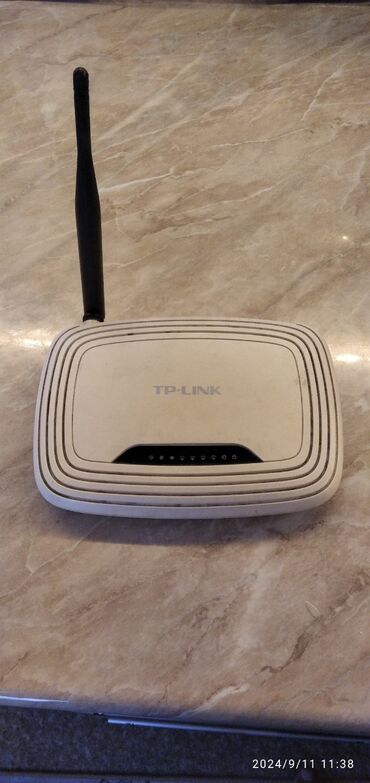 ip камеры tp link wi fi камеры: Продаю роутер TP Link WR740