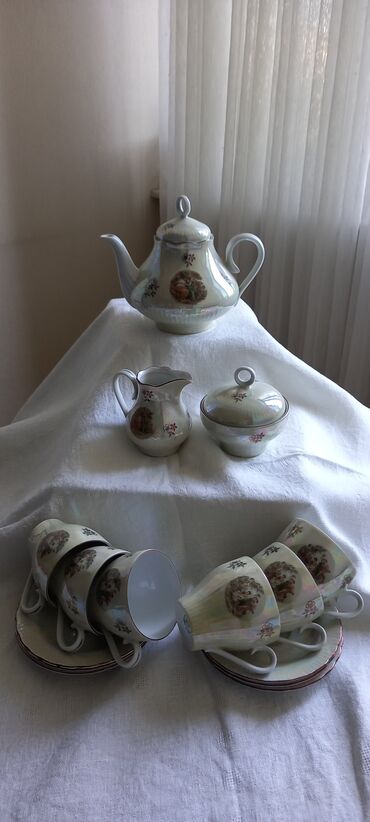 Nahar dəstləri və servizlər: Nahar dəsti, Farfor, Madonna, 38 nəfərlik, Almaniya — 8