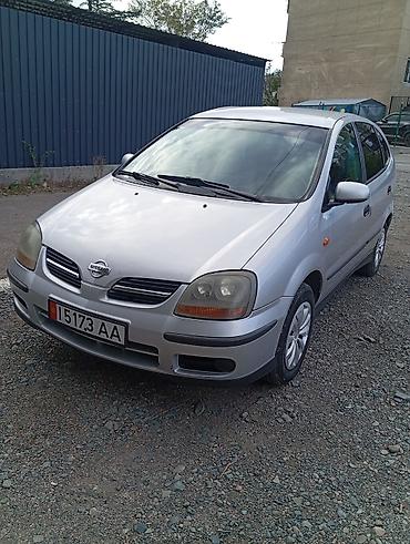 Nissan Tino: 2001 г., 1.8 л, Механика, Бензин, Минивэн
