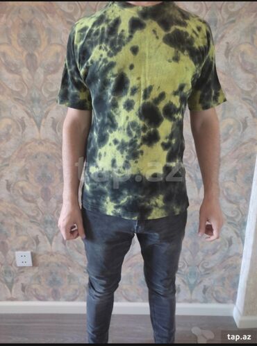 Futbolkalar: Türkiyədən alınıb sadəcə ölçüsü mənə düz gəlmir.Hamısı təp-təzədir,çox -da lalafo.az — 3 Futbolkalar: Türkiyədən alınıb sadəcə ölçüsü mənə düz gəlmir.Hamısı təp-təzədir,çox — 3