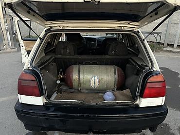 Volkswagen: Volkswagen Golf: 1997 г., Газ, Хэтчбэк — 5