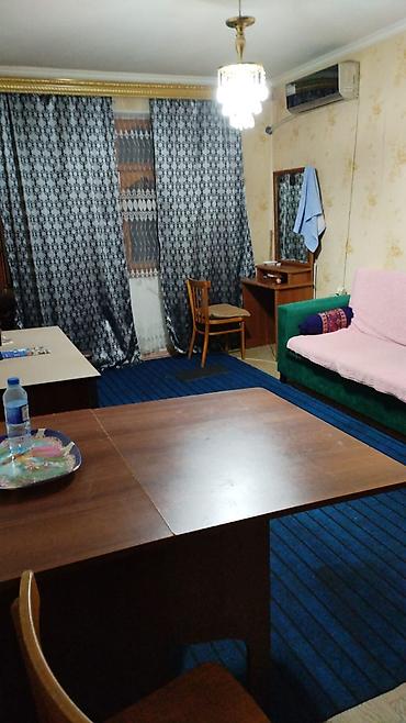 lacin: 1 otaqli menzil kiraye verilir. 17 kvmdi. Yataqxana tiplidir. Sanitar — 1