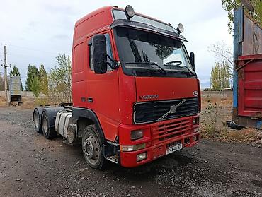 Тягач, Volvo
