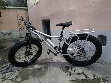 3 tekerli velosibet: Velosiped təzədir. 450 AZN-ə kreditlə alınıb. 26" ölçüdür, 29 ölçü — 1