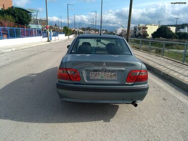 Mitsubishi: Mitsubishi Carisma: 1.3 l. | 2002 έ. | 531000 km. Λιμουζίνα