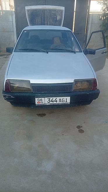 уаз калесо: ВАЗ (ЛАДА) 2109: 2001 г., Механика, Хэтчбэк — 1