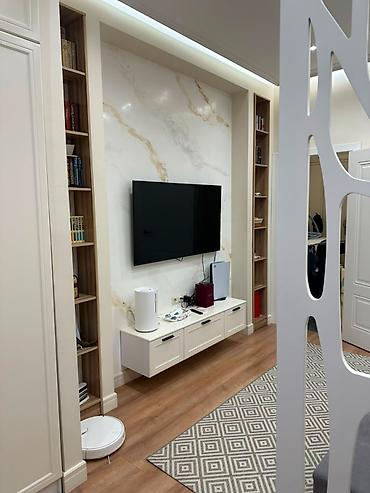 tommi: 2 комнаты, 64 м², Асанбай мкр Индивидуалка, 2 этаж, Дизайнерский ремонт — 1