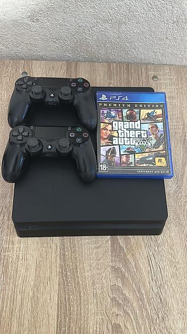 dualshock 4: PlayStation 4 Slim + 2 геймпада + 80 игр + диск гта 5. Не шумит, в — 1