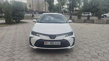 corolla 2004: Toyota Corolla: 2021 г., 1.8 л, Вариатор, Гибрид, Седан — 2