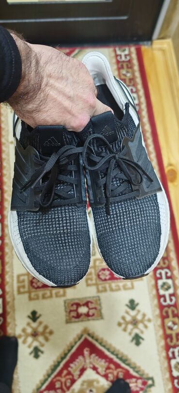 Krasofkalar və idman ayaqqabıları: Orginal Adidas Boost. Avropadan almışam bilən bilir nə olan -da lalafo.az — 2 Krasofkalar və idman ayaqqabıları: Orginal Adidas Boost. Avropadan almışam bilən bilir nə olan — 2