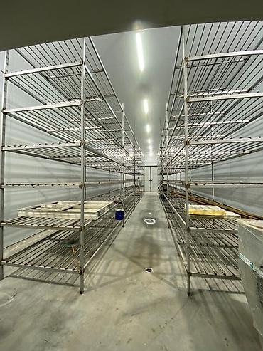 гараж аренда бишкек: 600 м², С отдельным входом, С высокими потолками, Холодильный, морозильный — 1