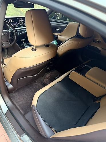 жили машина: Lexus ES: 2018 г., 2.5 л, Автомат, Бензин, Седан — 7