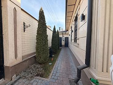 Продажа коттеджей и домов: Продается современный дом 250 м² на участке 4 сотки в центре с — 10