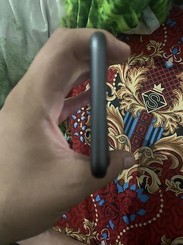 Уюлдук телефондор жана аксессуарлар: IPhone 11, Колдонулган, 256 ГБ, Кара, 72 % — 8