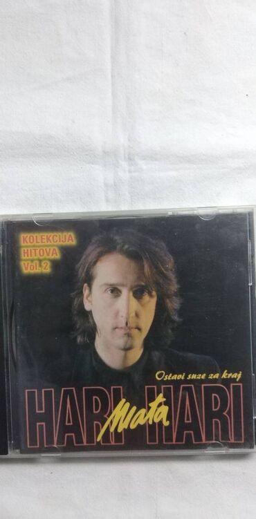 Knjige i stripovi: Cd domaca zabavna muzika,cena za kom. II — 3