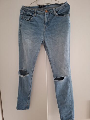 Kompleti: Prodajem dzak polovnih stvari,za jos slika javite se,dosta je obuceno — 7