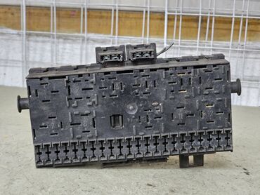 Датчики, сенсоры, предохранители: Блок предохранителей Volkswagen 1986 г., Б/у, Оригинал, Германия — 3