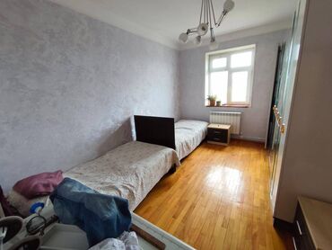 Uzunmüddətli kirayə mənzillər: Binəqədi rayonu,Varovski,milli qvardiyanın yanında.9 mərtəbəli binanın — 10