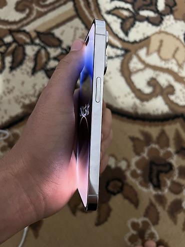 ipone xs: IPhone 14 Pro, Б/у, 256 ГБ, Белый, 79 % — 3