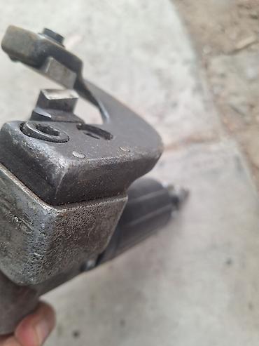 Другие автозапчасти: Пневмоинструмент: мощный гайковерт и комплект пневмопистолетов — 10