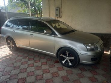 продаю машину или меняю на квартиру: Toyota Avensis: 2008 г., 1.8 л, Механика, Бензин, Универсал