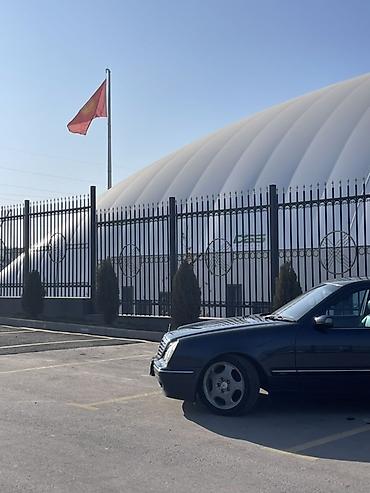 Mercedes-Benz: Mercedes-Benz E-Class: 2000 г., 4.3 л, Автомат, Газ, Седан — 5