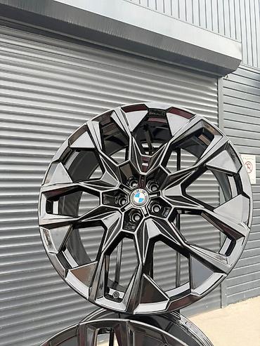 performance: Литые Диски R 22 BMW, Комплект, отверстий - 5, Новый — 6