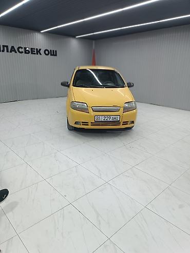 x5 2007: Chevrolet Aveo: 2005 г., 1.2 л, Механика, Бензин, Хэтчбэк — 4