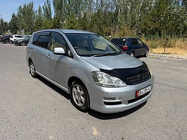 250: Toyota Ipsum: 2003 г., 2.4 л, Бензин, Минивэн — 1