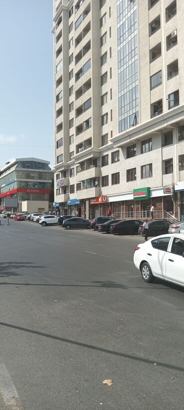 Kirayə qaraj: 20 kv. m, 4 * 5 * 4 Beton -da lalafo.az — 8 Kirayə qaraj: 20 kv. m, 4 * 5 * 4 Beton — 8