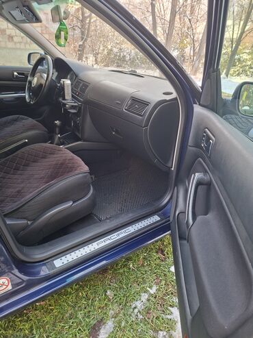 Volkswagen: Volkswagen Golf: 2003 г., 2 л, Бензин, Хэтчбэк — 5