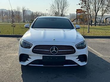 4 108: Mercedes-Benz E-Class: 2022 г., 2 л, Автомат, Бензин, Седан — 1