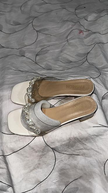 электронный чысы: Босоножкалар, 39.5, Fashion, Колдонулган, түсү - Ак, Акылуу жеткирүү — 5