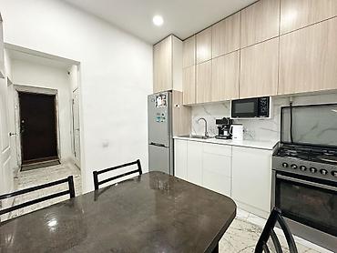 Продажа квартир: 2 комнаты, 58 м², Индивидуалка, 3 этаж, Евроремонт — 9