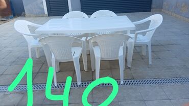 Bayraqlar: İşlənmiş, Açılmayan, Dördbucaq masa, 6 stul