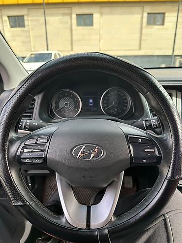 Hyundai: Hyundai Avante: 2019 г., Вариатор, Бензин, Седан at lalafo.kg — 6 Hyundai: Hyundai Avante: 2019 г., Вариатор, Бензин, Седан — 6