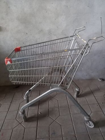 вешалка для одежды из дерева: Metal supermarket arabası - Material: galvanizli metal karkas və tor at lalafo.az вешалка для одежды из дерева: Metal supermarket arabası - Material: galvanizli metal karkas və tor