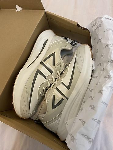 osiris d3: Кроссовки мужские Xtep Casual 43 размер Europe, chn 270 легкие дышащие — 1