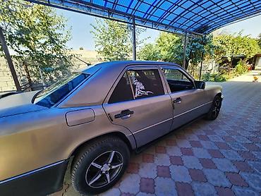Mercedes-Benz: Mercedes-Benz W124: 1990 г., Механика, Бензин, Седан — 4