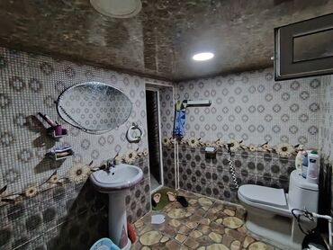 Uzunmüddətli kirayə mənzillər: Nerimanovda metroya yaxin life centerin yaninda 5 mertebenin 2 ci — 6