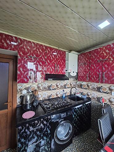 Mənzillərin satışı: Bakı, Bakıxanov qəs., 3 otaqlı, Köhnə tikili, 50 kv. m — 5