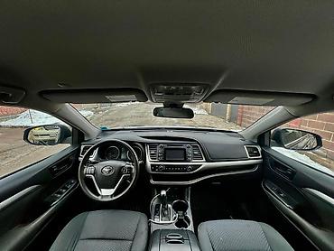 Toyota: Toyota Highlander: 2019 г., Кроссовер — 10