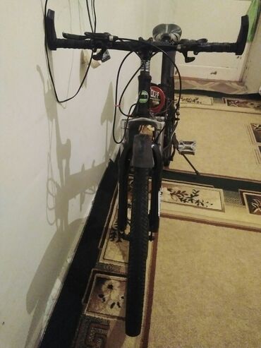 велосипеды из германии бишкек: İşlənmiş Şəhər velosipedi 26", sürətlərin sayı: 21, Rayonlara çatdırılma, Ünvandan götürmə, Pulsuz çatdırılma